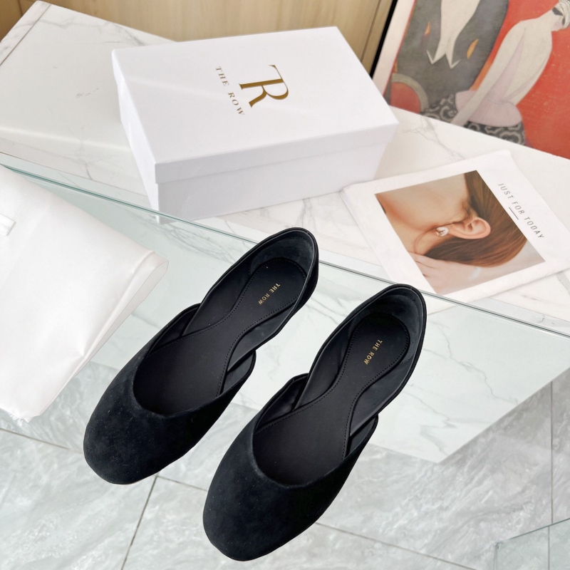 Other flat shoes